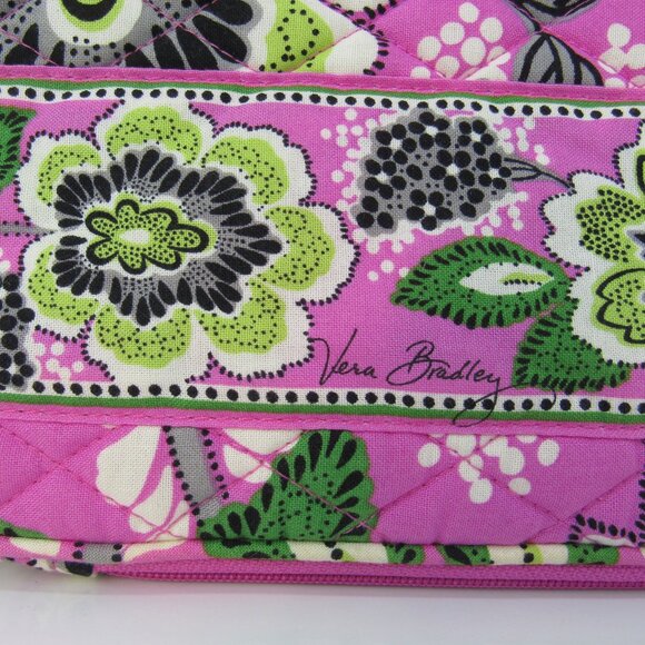 Vera Bradley Priscilla Pink E Reader iPad Padded Tablet Sleeve 8.5" x 10.5" - Picture 2 of 6